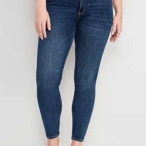 OLD NAVY Extra High-Rise Rockstar Skinny Jeans Size 18 EUC